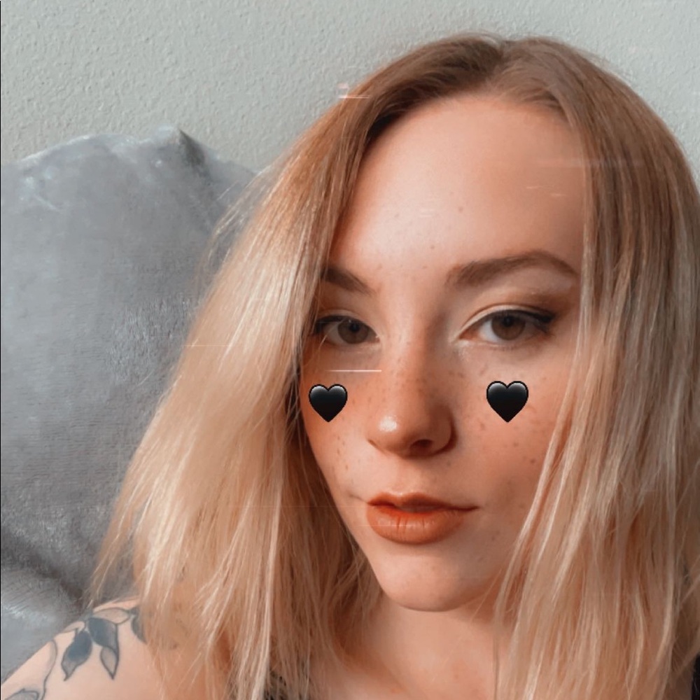 Meet your Posher, Allie